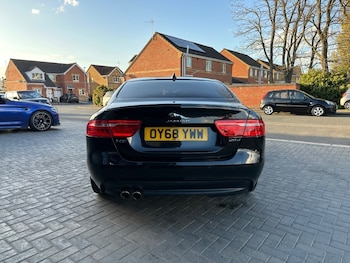 Used Jaguar XE 2018 for sale - 78236455: Photo