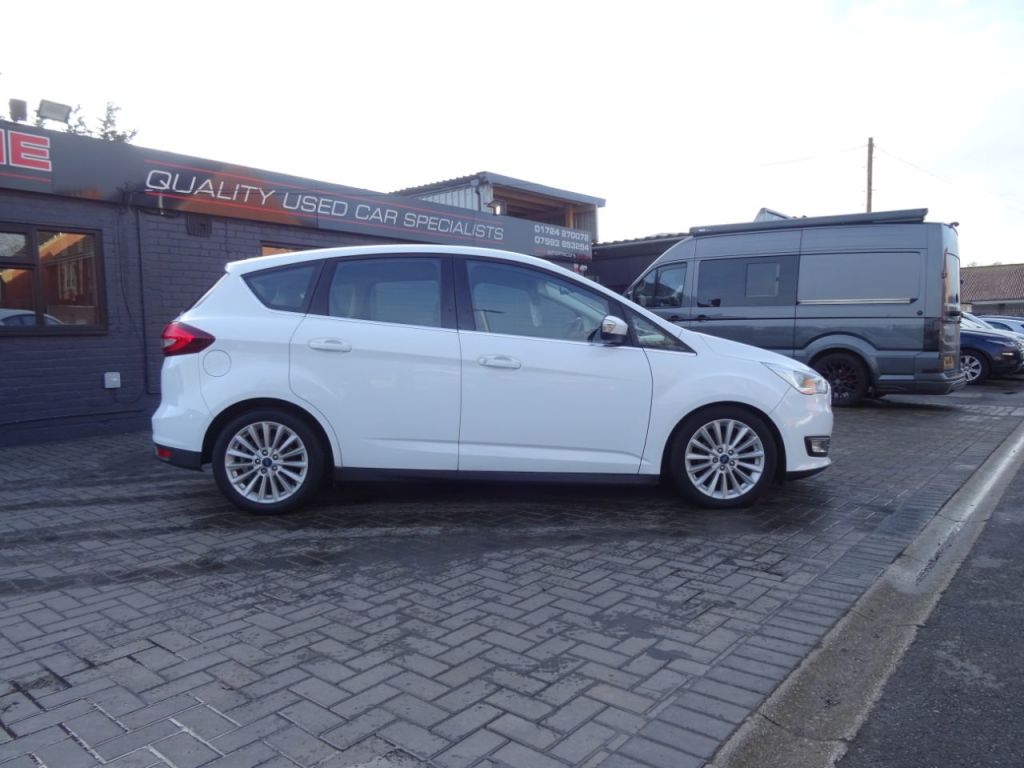 Used Ford C-Max 2017 for sale - 77368116: Photo 2