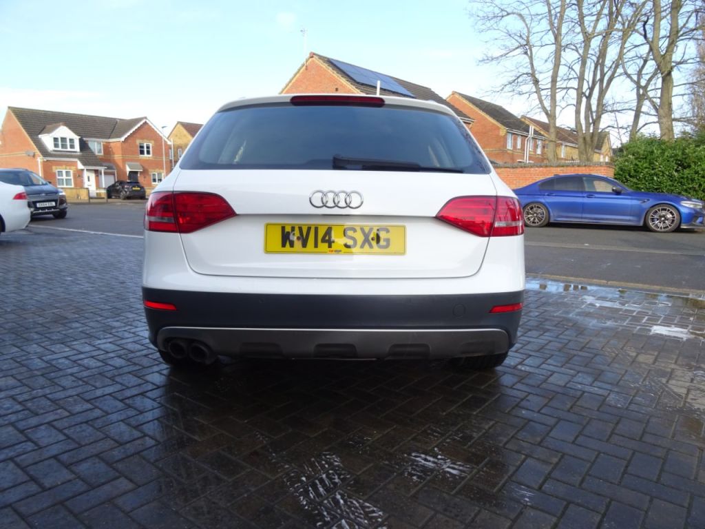 Used Audi A4 Allroad 2014 for sale - 77200621: Photo 4