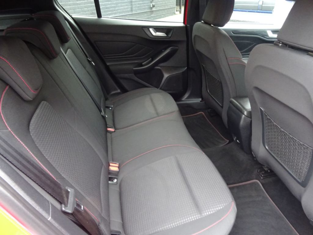 Used Ford Focus 2019 for sale - 76197138: Photo 10