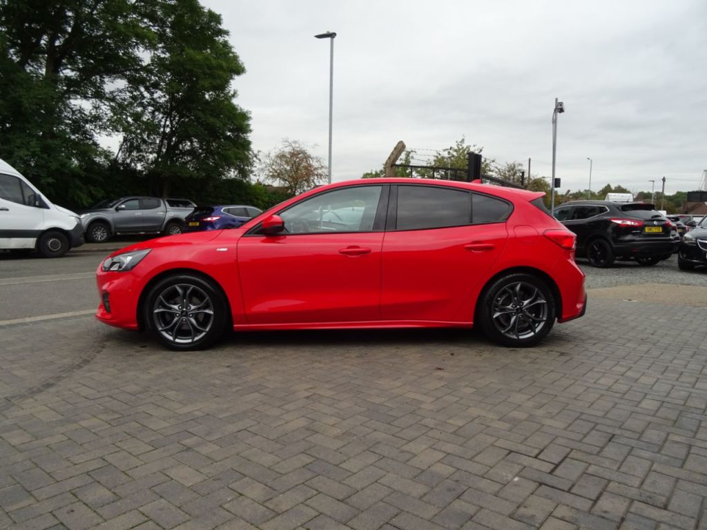 Used Ford Focus 2019 for sale - 76197138: Photo 6