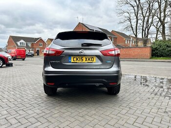 Used Nissan Qashqai 2015 for sale - 77743112: Photo