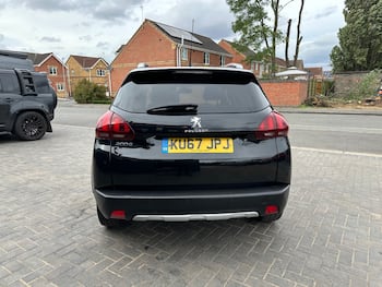 Used Peugeot 2008 2017 for sale - 79706813: Photo