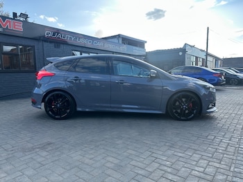 Used Ford Focus 2015 for sale - 78236456: Photo