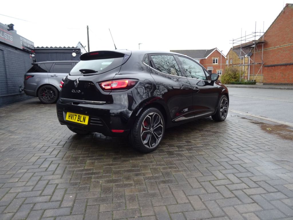 Used Renault Clio 2017 for sale - 76767714: Photo 3