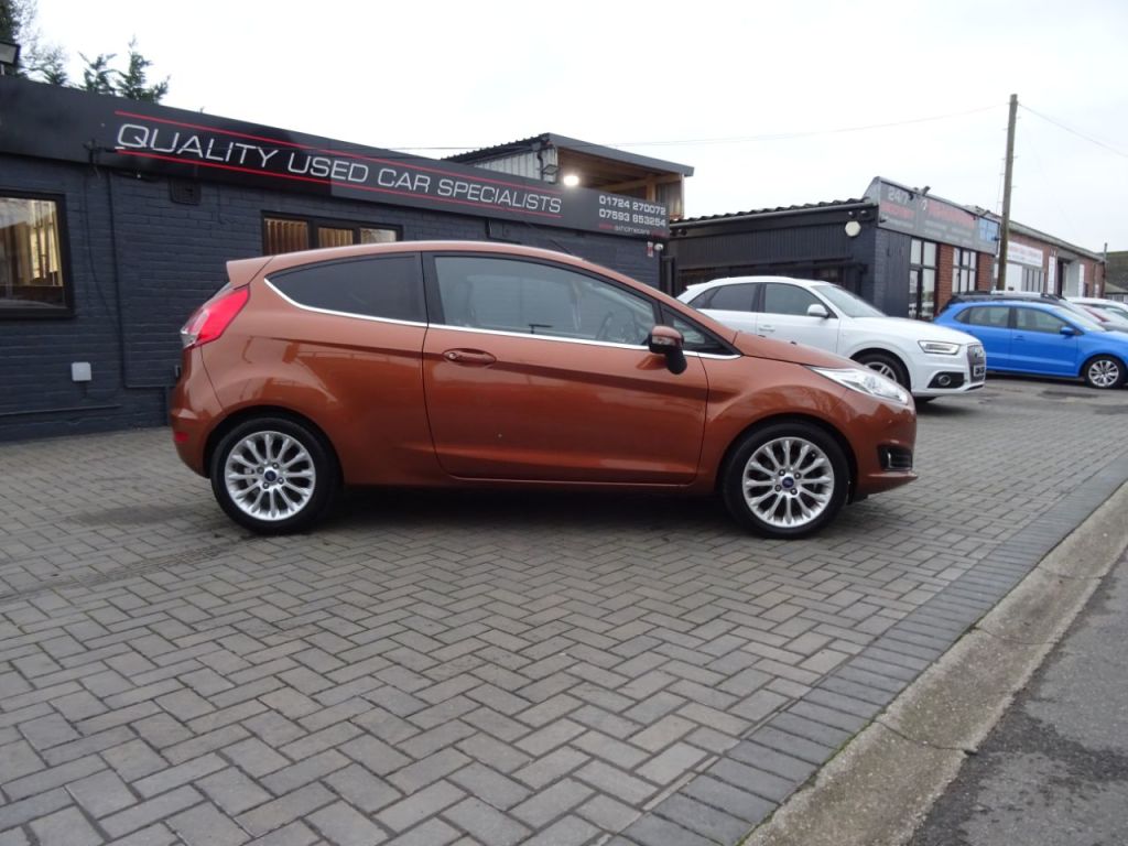 Used Ford Fiesta 2013 for sale - 77033168: Photo 2