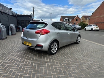 Used Kia Ceed 2014 for sale - 78556637: Photo