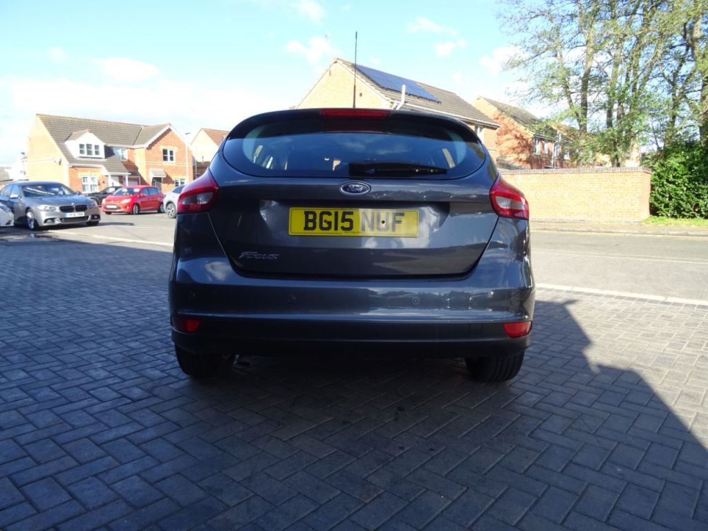Used Ford Focus 2015 for sale - 76367115: Photo 4