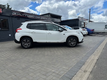 Used Peugeot 2008 2015 for sale - 78838976: Photo