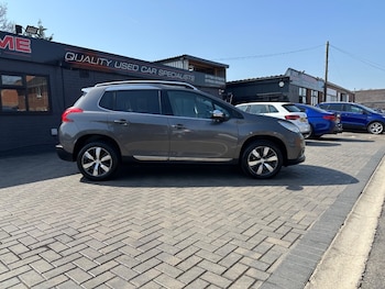 Used Peugeot 2008 2016 for sale - 78106064: Photo