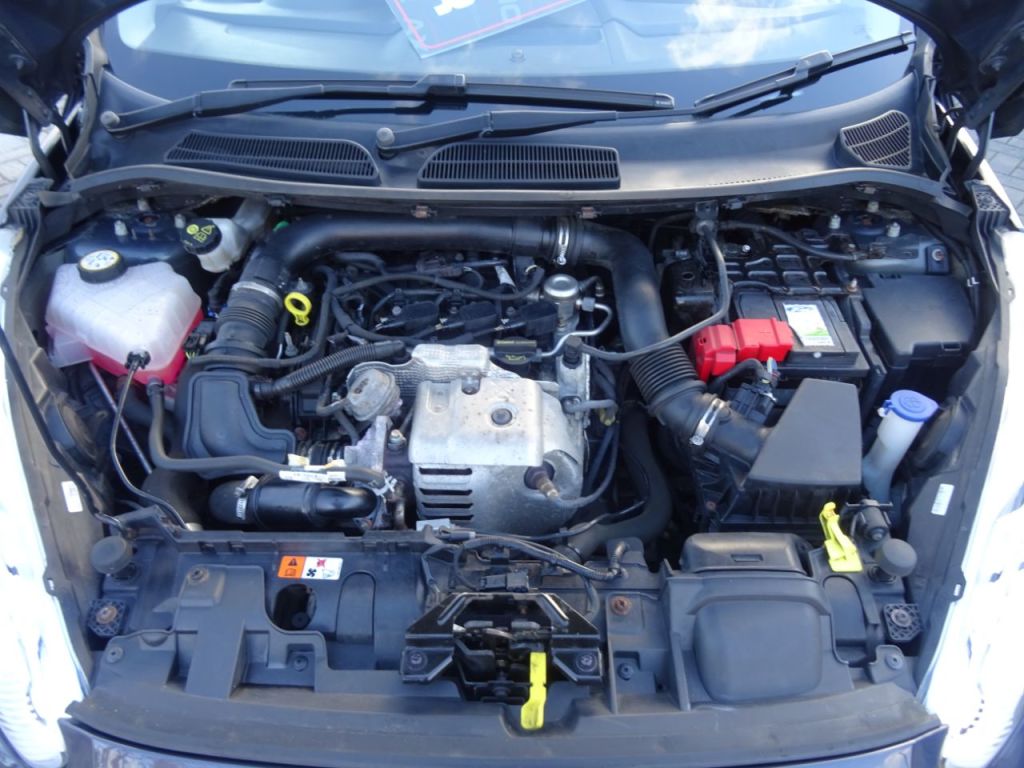 Used Ford Fiesta 2014 for sale - 76895945: Photo 12