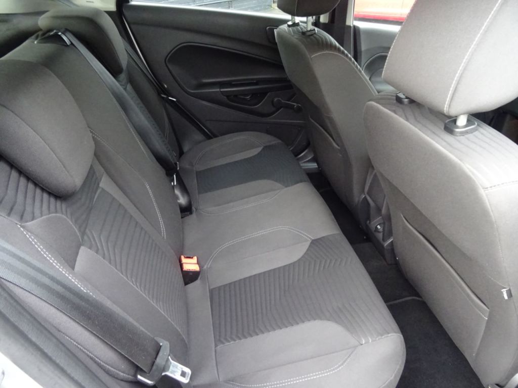 Used Ford Fiesta 2014 for sale - 76428938: Photo 10