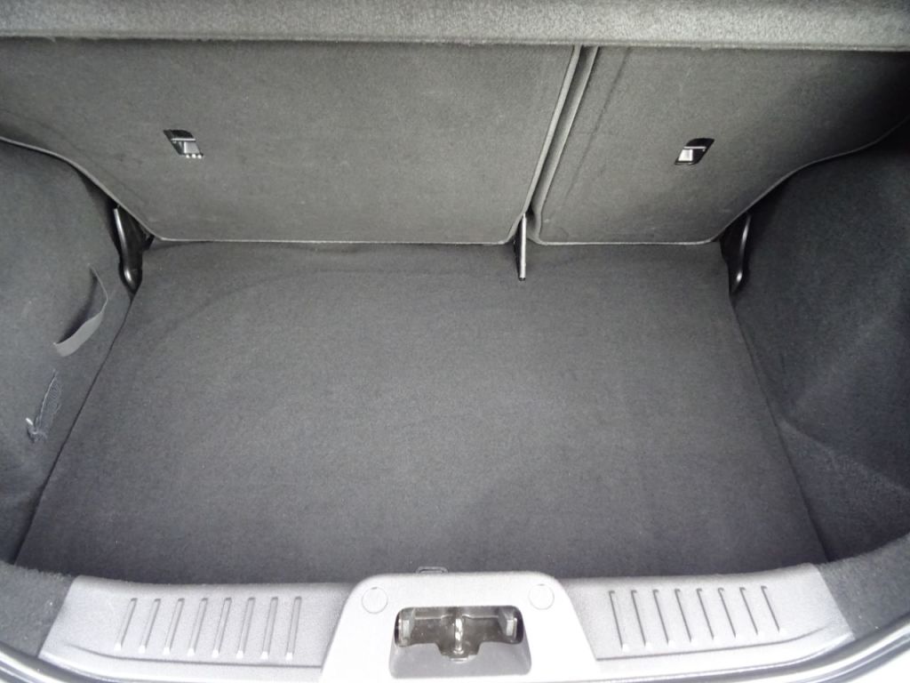 Used Ford Fiesta 2014 for sale - 76428938: Photo 11