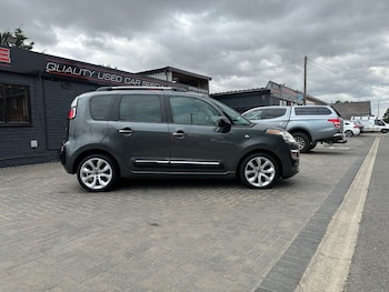 Used Citroen C3 Picasso 2017 for sale - 79288219: Photo