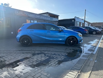 Used Mercedes-Benz A-Class 2015 for sale - 77607959: Photo