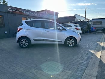 Used Hyundai i10 2015 for sale - 79798880: Photo