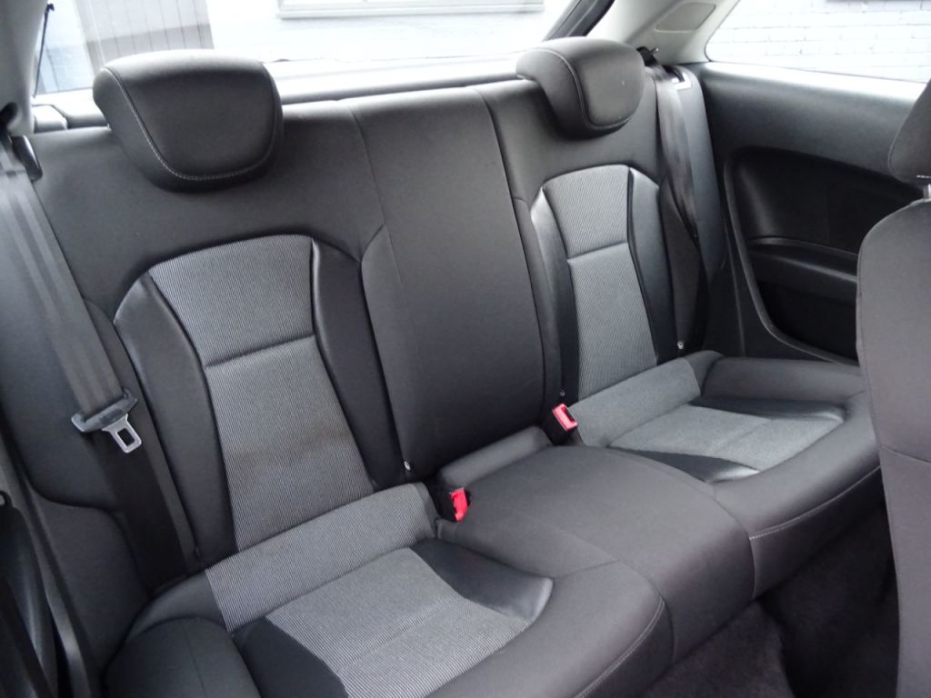 Used Audi A1 2014 for sale - 76807354: Photo 10