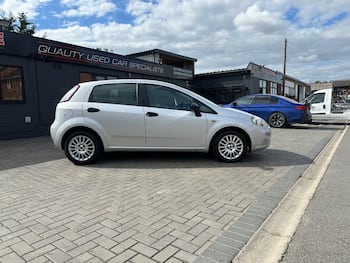 Used Fiat Punto 2012 for sale - 79826079: Photo