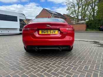 Used Jaguar XE 2019 for sale - 78597315: Photo