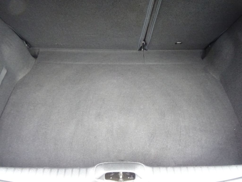 Used Peugeot 208 2014 for sale - 77408751: Photo 11