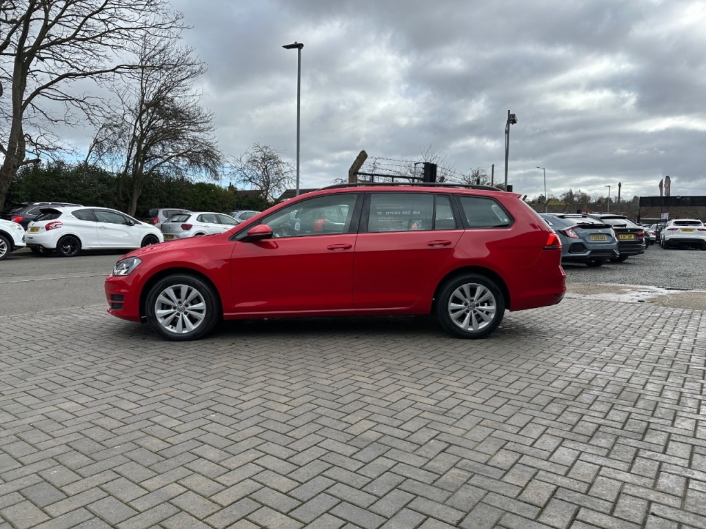 Used Volkswagen Golf 2014 for sale - 77830279: Photo 6