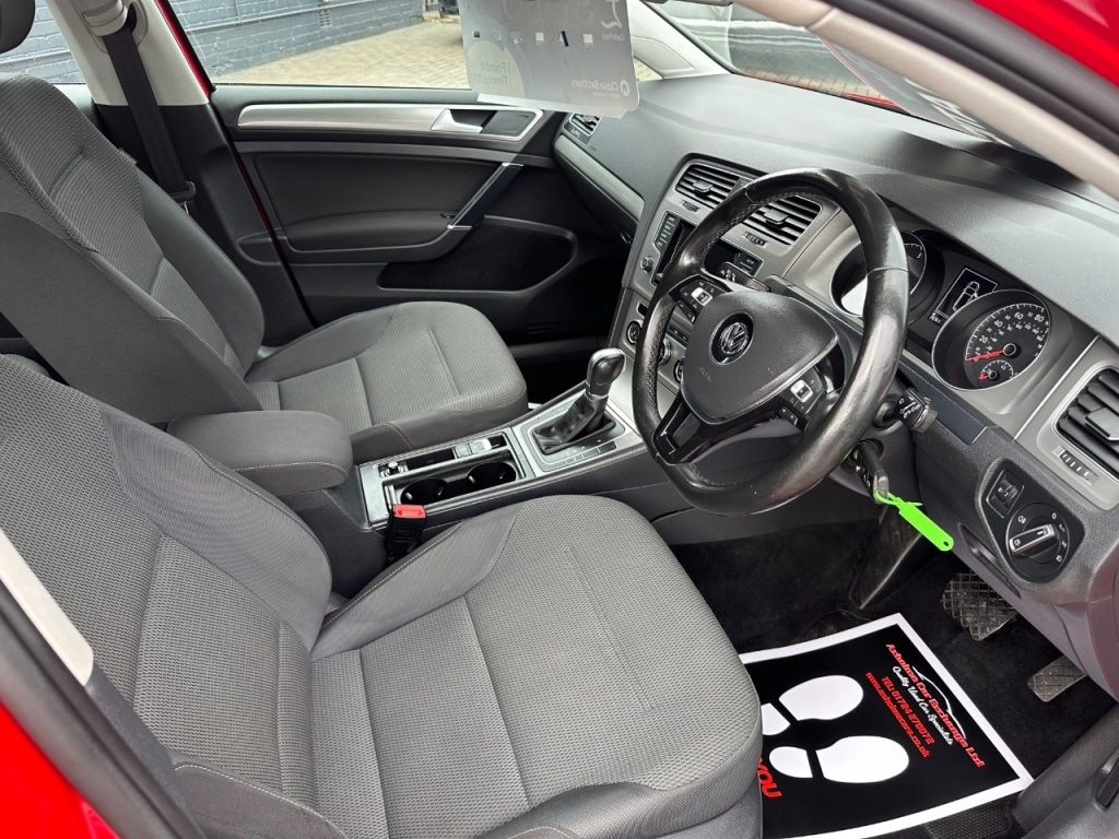 Used Volkswagen Golf 2014 for sale - 77830279: Photo 9