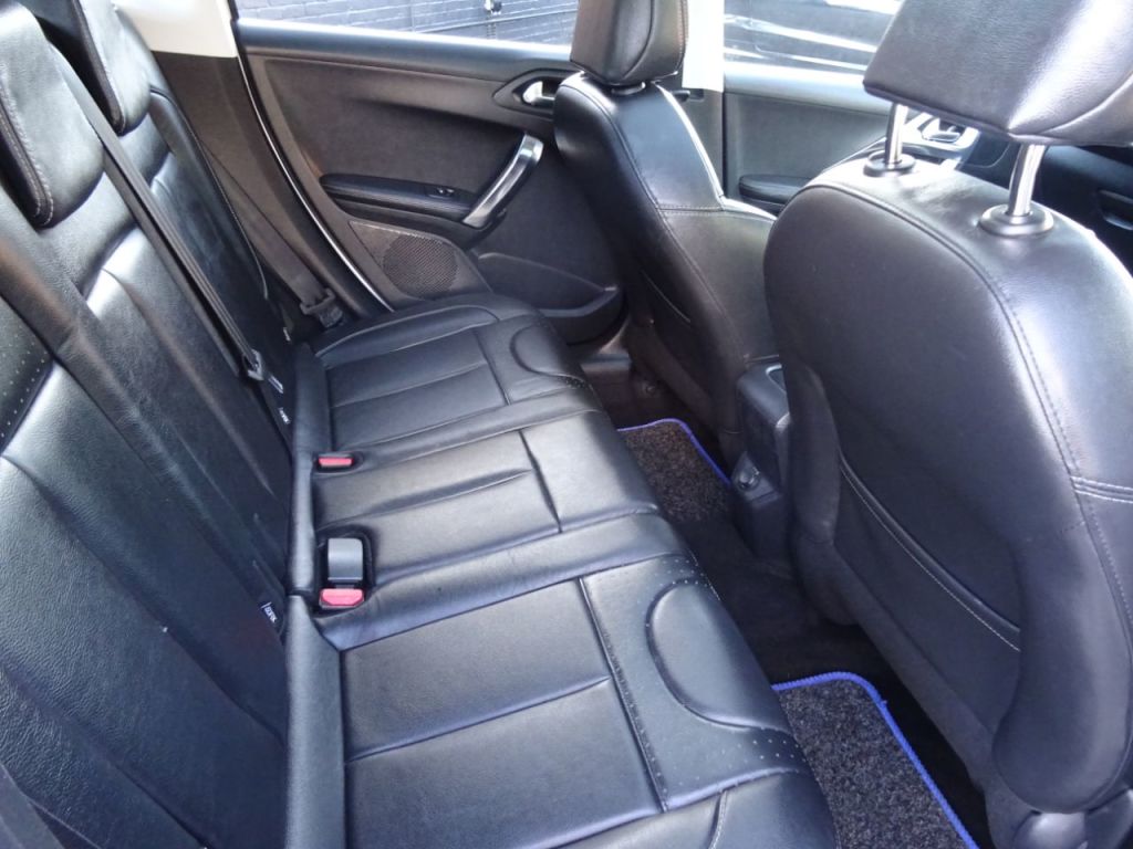 Used Peugeot 2008 2014 for sale - 76028846: Photo 10