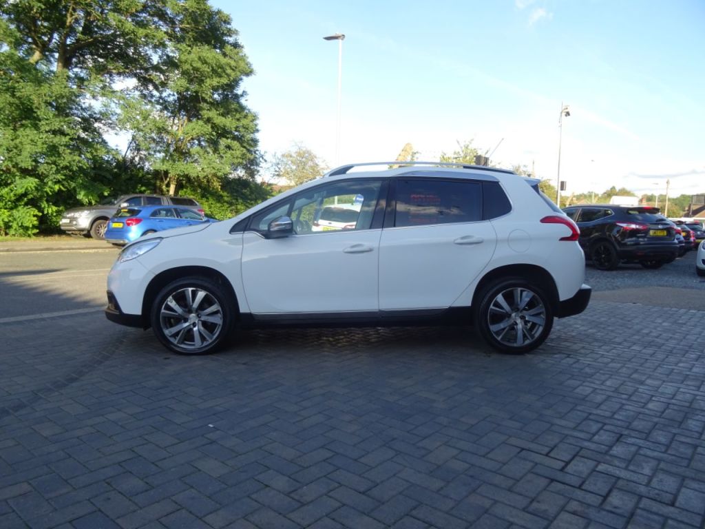 Used Peugeot 2008 2014 for sale - 76028846: Photo 6