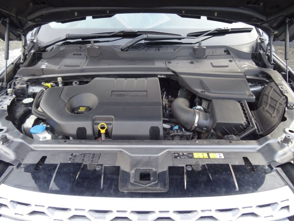 Used Land Rover Discovery Sport 2016 for sale - 76641965: Photo 12