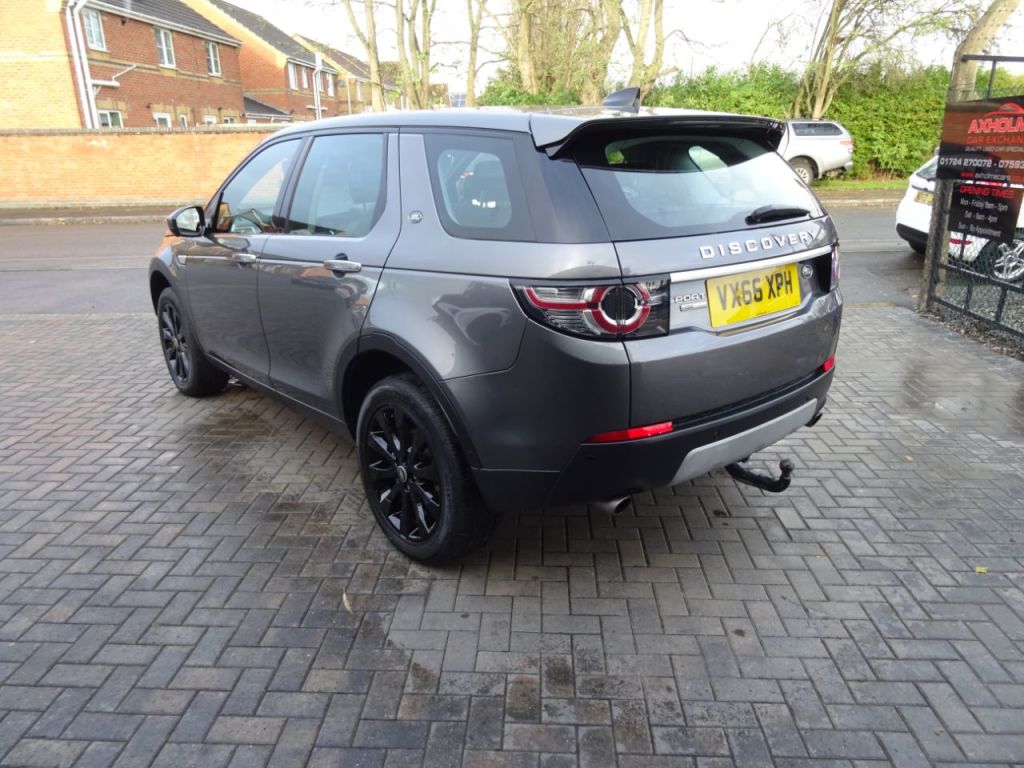 Used Land Rover Discovery Sport 2016 for sale - 76641965: Photo 5