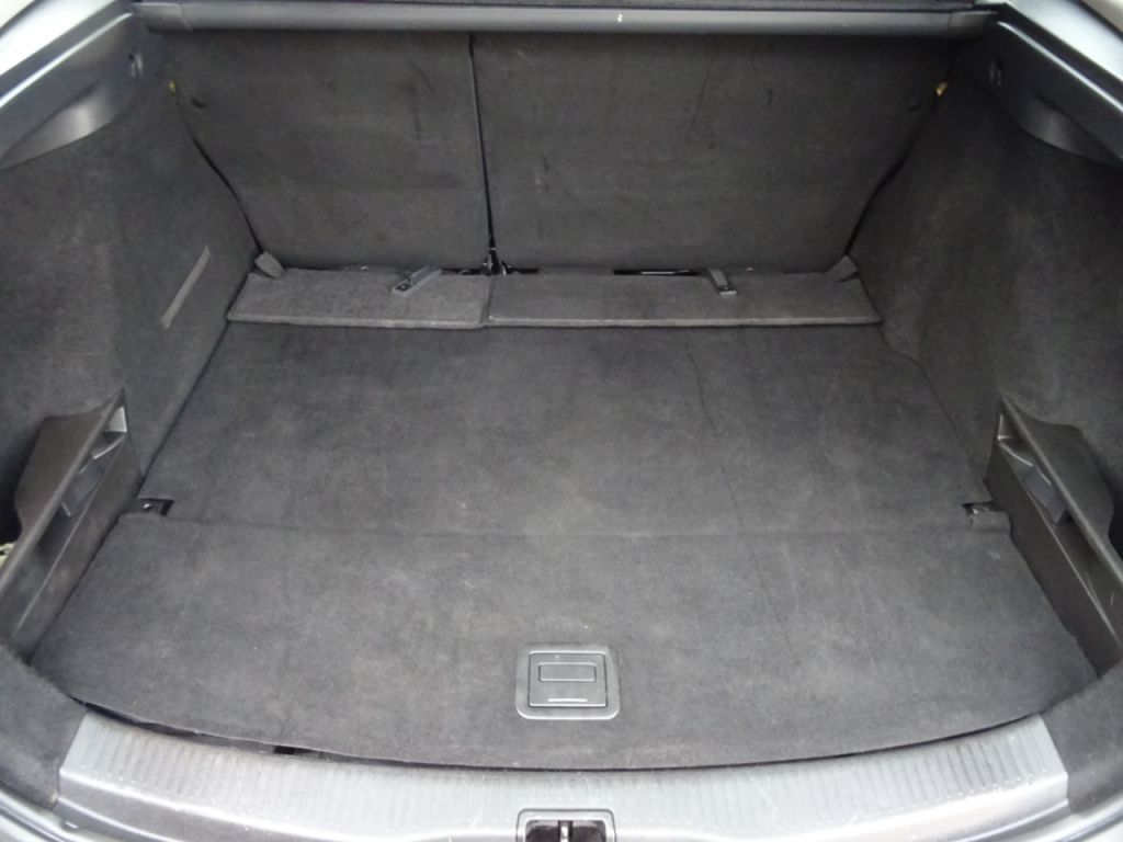 Used Renault Megane 2016 for sale - 76710676: Photo 11