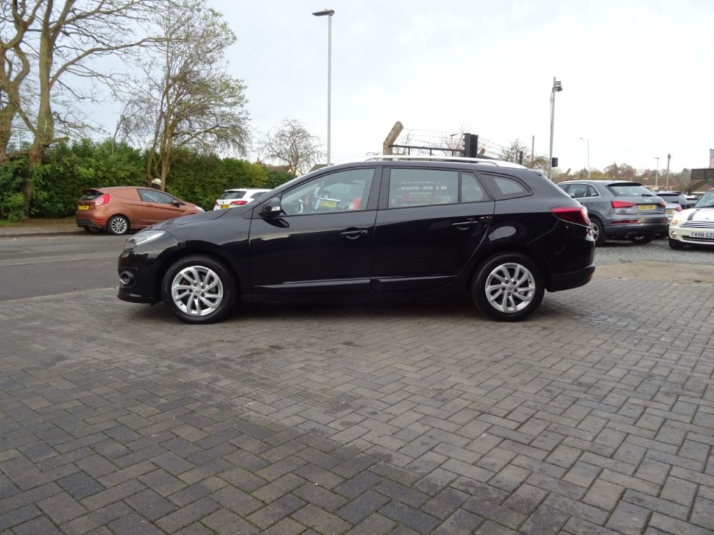 Used Renault Megane 2016 for sale - 76710676: Photo 6