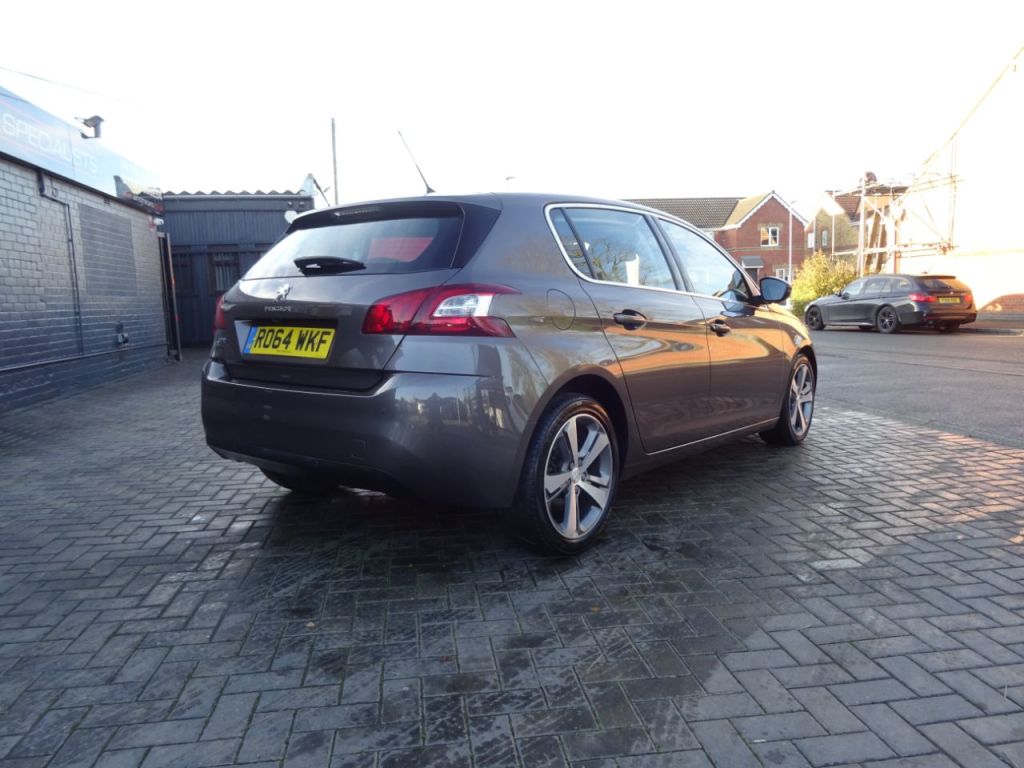 Used Peugeot 308 2014 for sale - 76653919: Photo 3