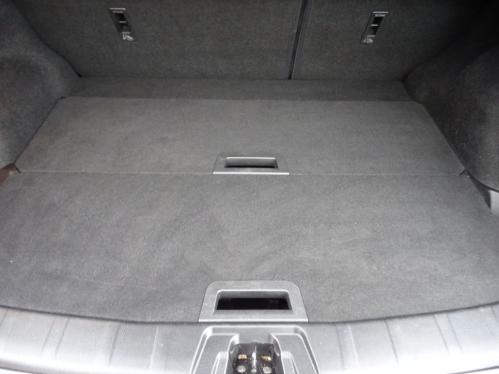 Used Nissan Qashqai 2015 for sale - 77421383: Photo 11