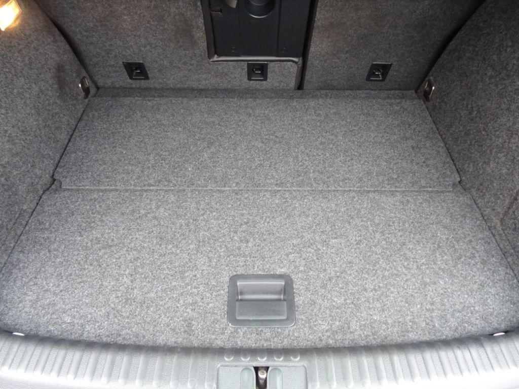 Used Volkswagen Tiguan 2015 for sale - 77368133: Photo 11