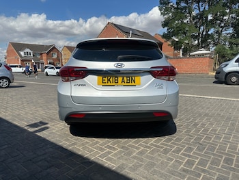 Used Hyundai i40 2018 for sale - 79488774: Photo