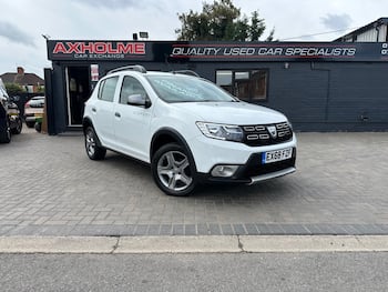 Used Dacia Sandero Stepway 2018 for sale - 79746531: Photo