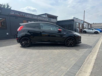 Used Ford Fiesta 2016 for sale - 79641537: Photo