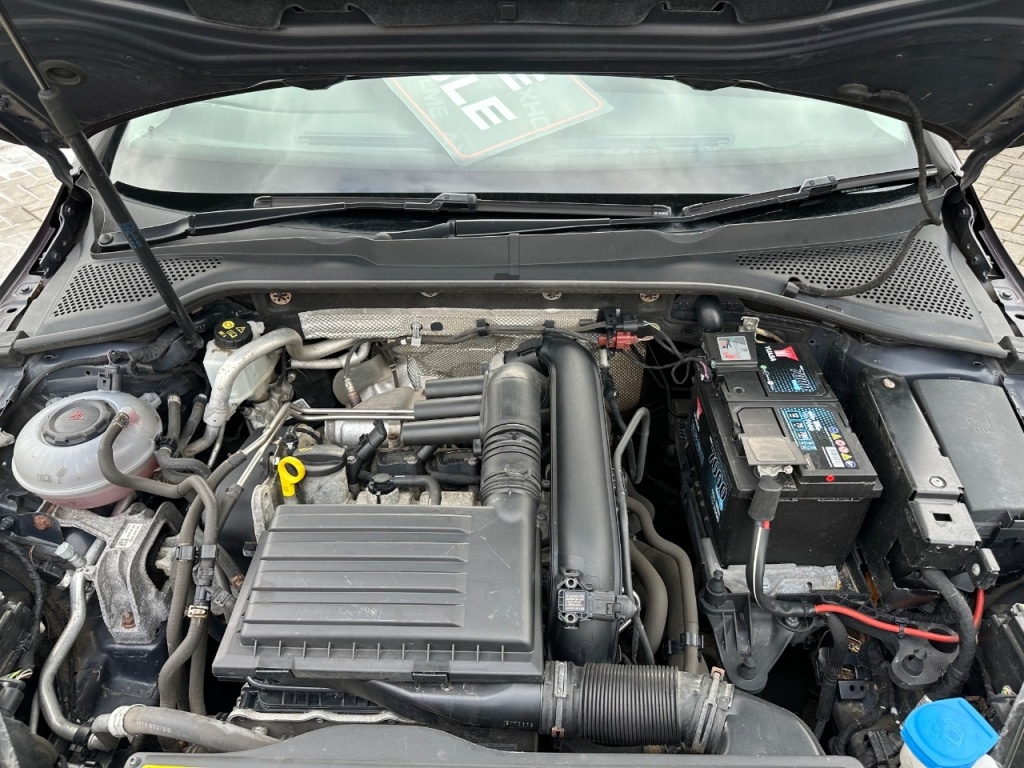 Used Volkswagen Golf 2017 for sale - 77666114: Photo 11