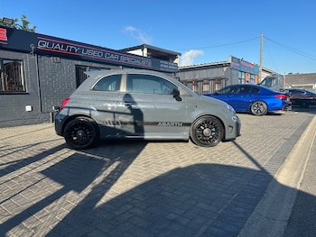 Used Abarth 595 2017 for sale - 79017489: Photo