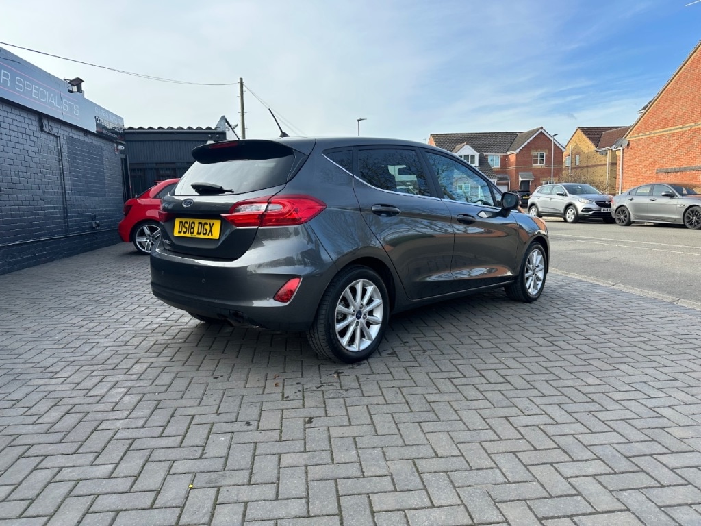 Used Ford Fiesta 2018 for sale - 77582547: Photo 3