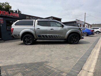 Used Nissan Navara 2021 for sale - 79150440: Photo