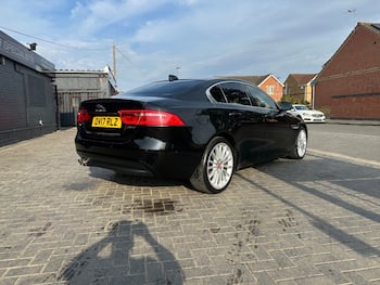 Used Jaguar XE 2017 for sale - 79679068: Photo