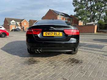 Used Jaguar XE 2017 for sale - 79679068: Photo