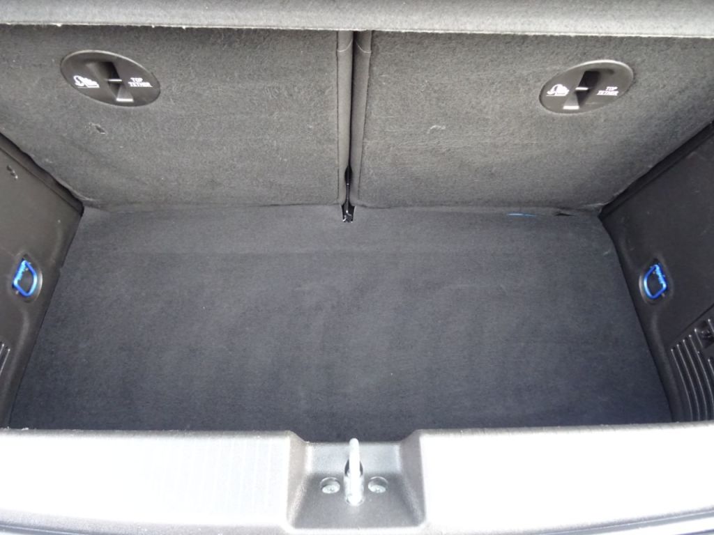 Used Vauxhall ADAM 2017 for sale - 77460074: Photo 11