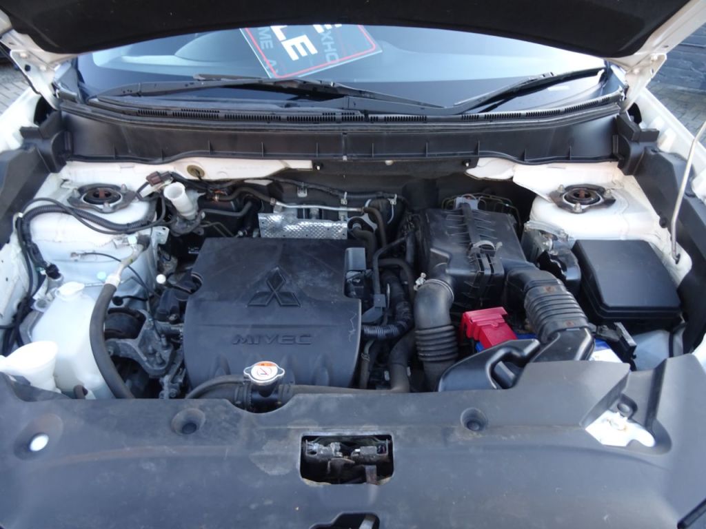 Used Mitsubishi ASX 2015 for sale - 76782840: Photo 12