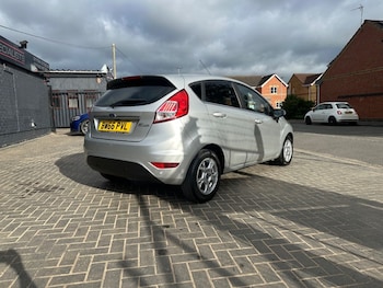 Used Ford Fiesta 2016 for sale - 78779991: Photo