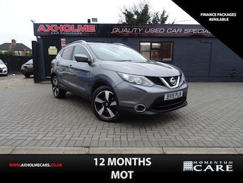 Used Nissan Qashqai 2015 for sale - 77421377: Photo
