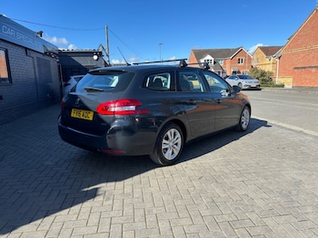 Used Peugeot 308 2016 for sale - 77845104: Photo