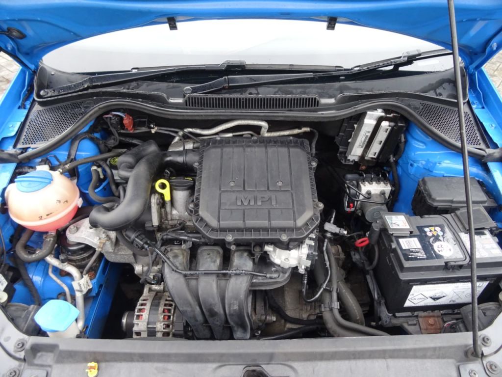 Used Volkswagen Polo 2015 for sale - 76961706: Photo 12